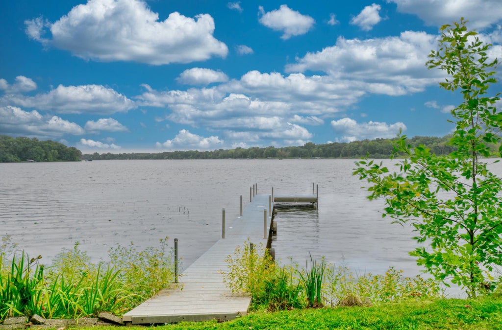 Photo of 25253 W Comfort Drive, Forest Lake, MN 55025 (MLS # 7122795)