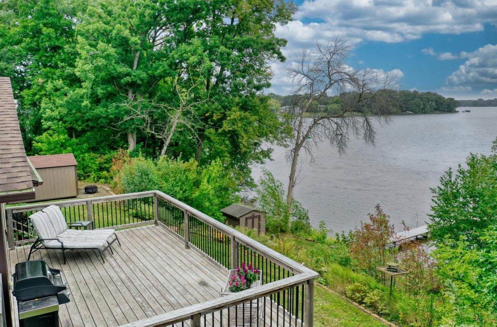 Photo of 25253 W Comfort Drive, Forest Lake, MN 55025 (MLS # 7122795)