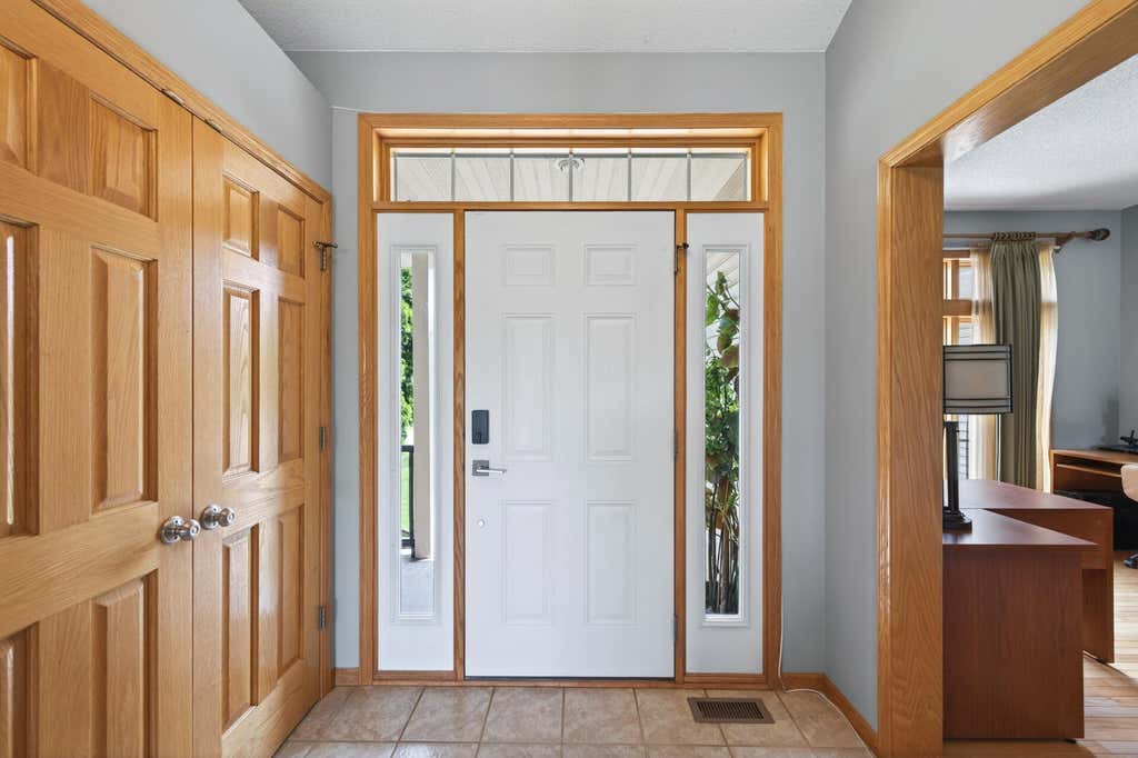 Photo of 1511 Oakview Court, Hugo, MN 55038 (MLS # 7095758)
