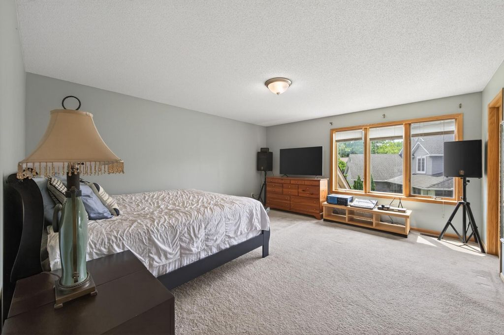 Photo of 1511 Oakview Court, Hugo, MN 55038 (MLS # 7095758)