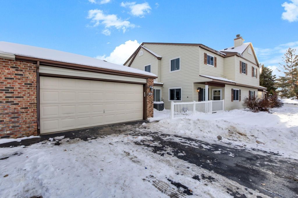 Photo of 15730 Griffon Path, Apple Valley, MN 55124 (MLS # 7001027)