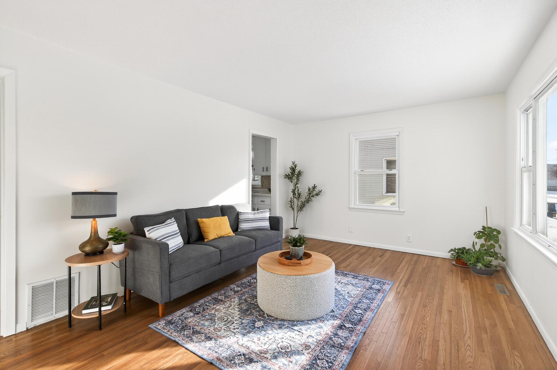 3533 Wyoming Avenue S