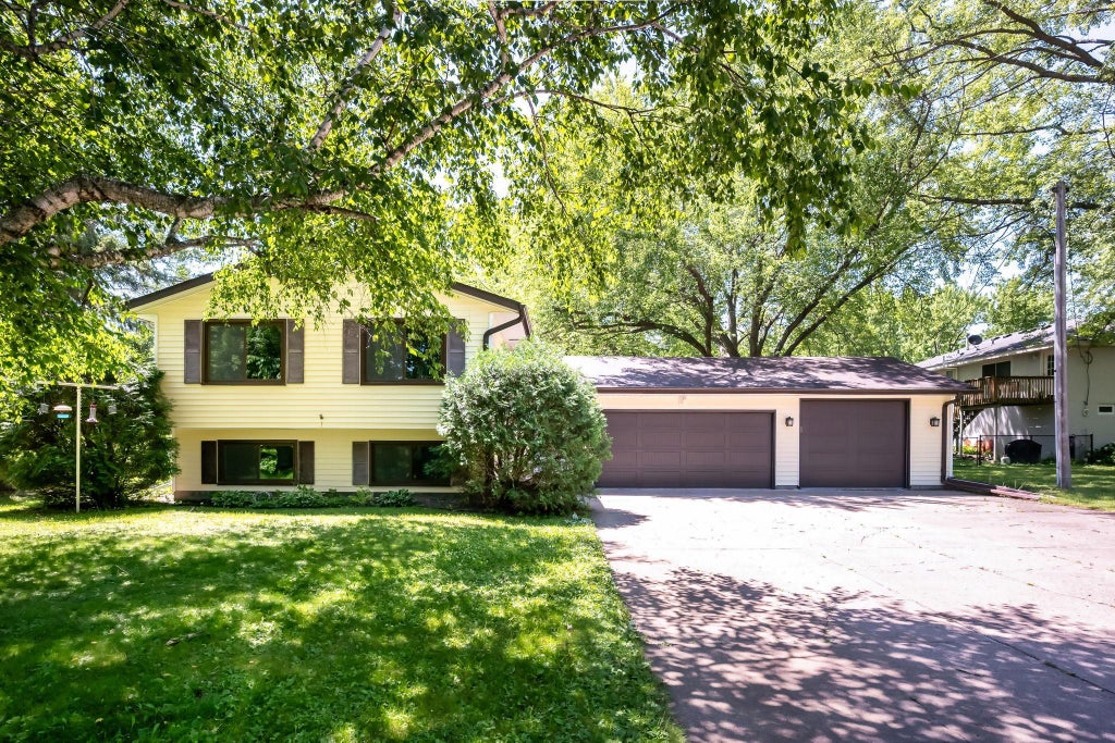 Photo of 13589 67th Place N, Maple Grove, MN 55311 (MLS # 7106521)