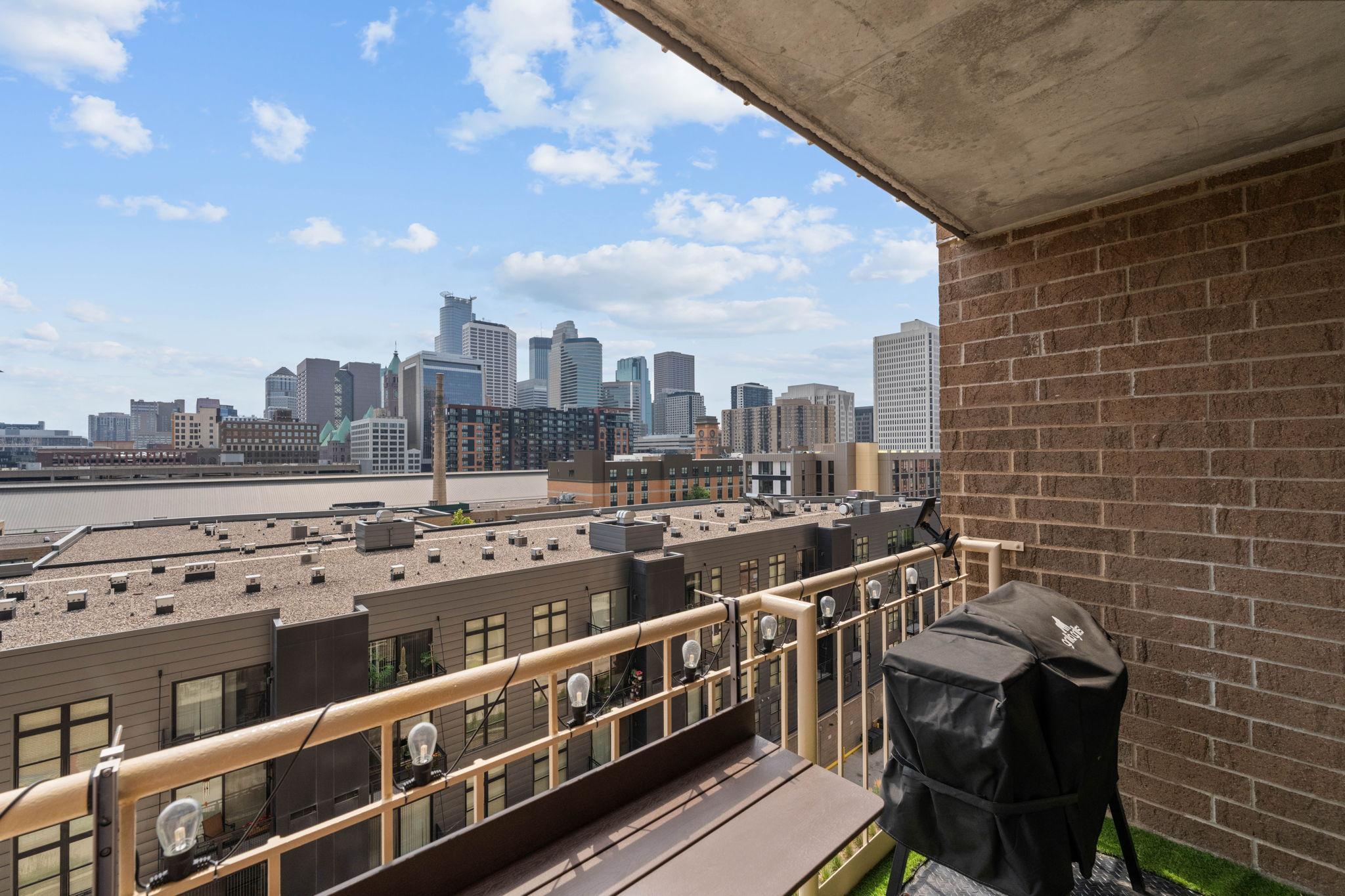 401 S 1st Street 708
