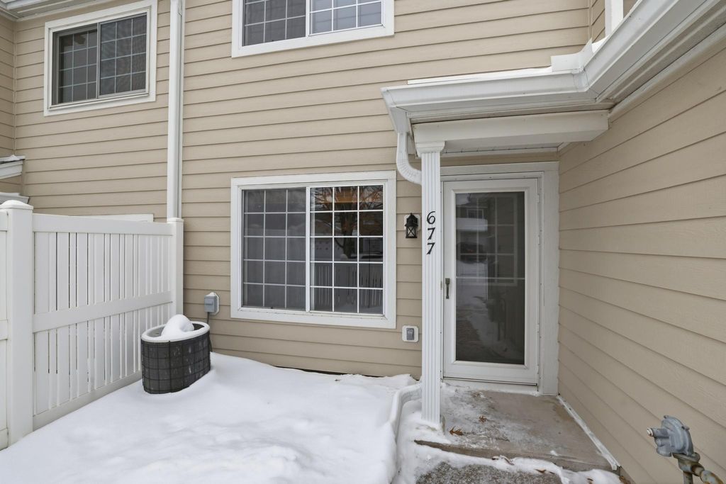 Photo of 677 Mariner Way, Woodbury, MN 55129 (MLS # 6824843)