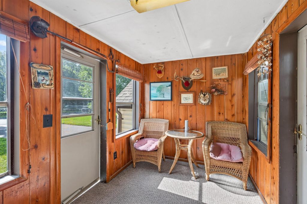 Photo of 4921 Zenith Avenue N, Brooklyn Center, MN 55429 (MLS # 7085019)