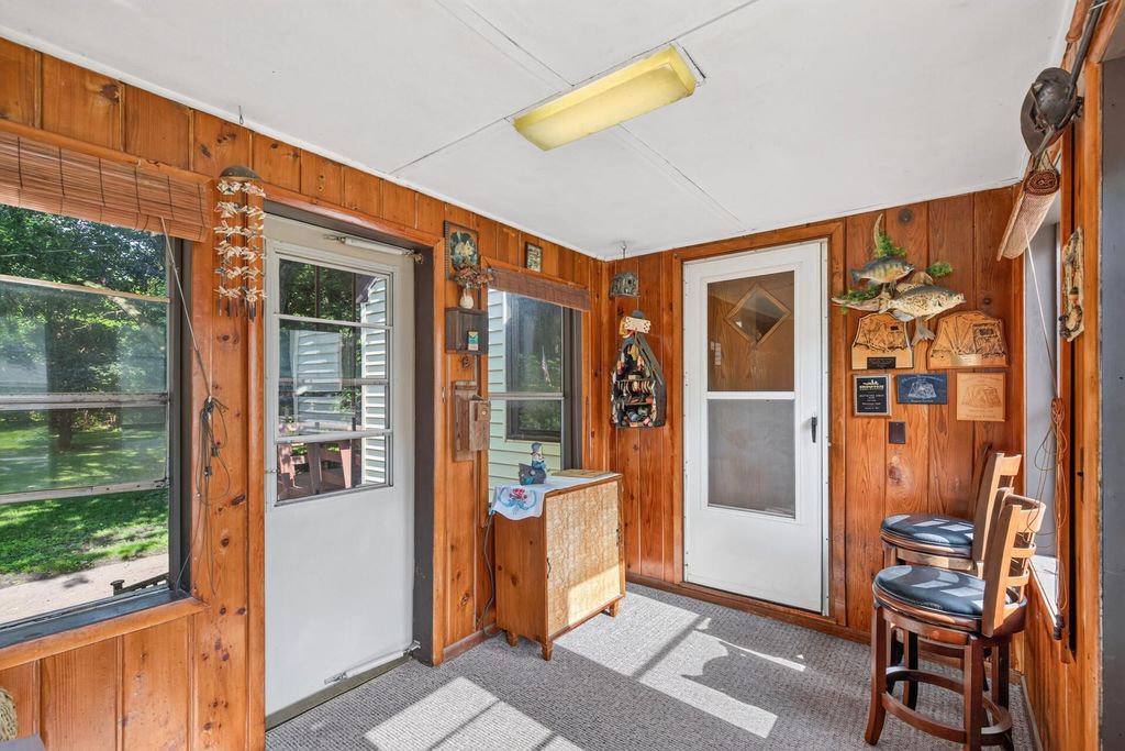 Photo of 4921 Zenith Avenue N, Brooklyn Center, MN 55429 (MLS # 7085019)