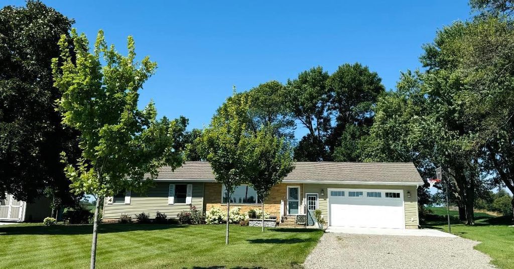 Photo of 34421 Old Highway 13, Waseca, MN 56093 (MLS # 7012126)