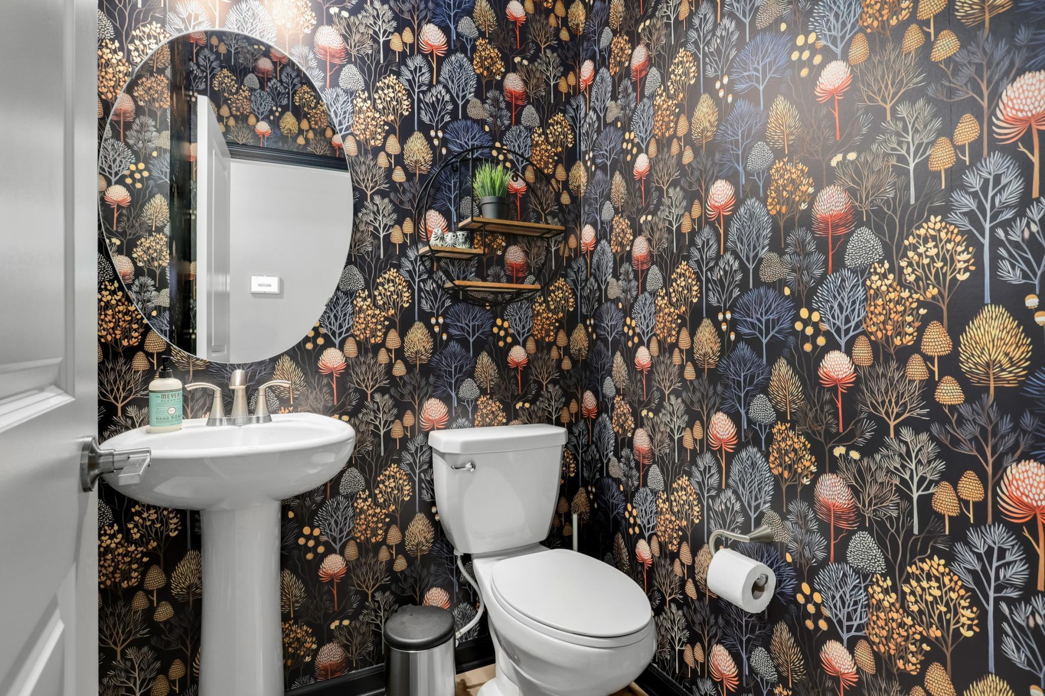 905 Woodlawn Avenue G