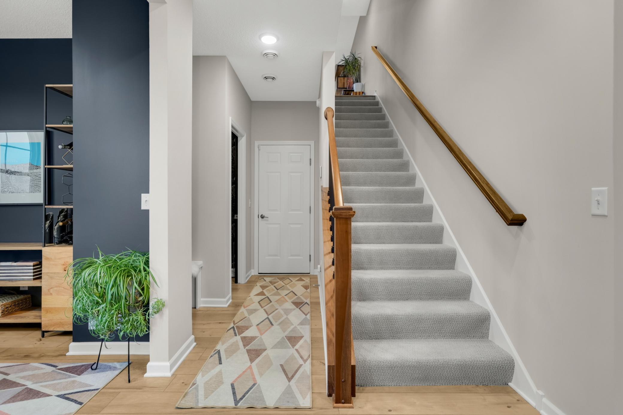 905 Woodlawn Avenue G