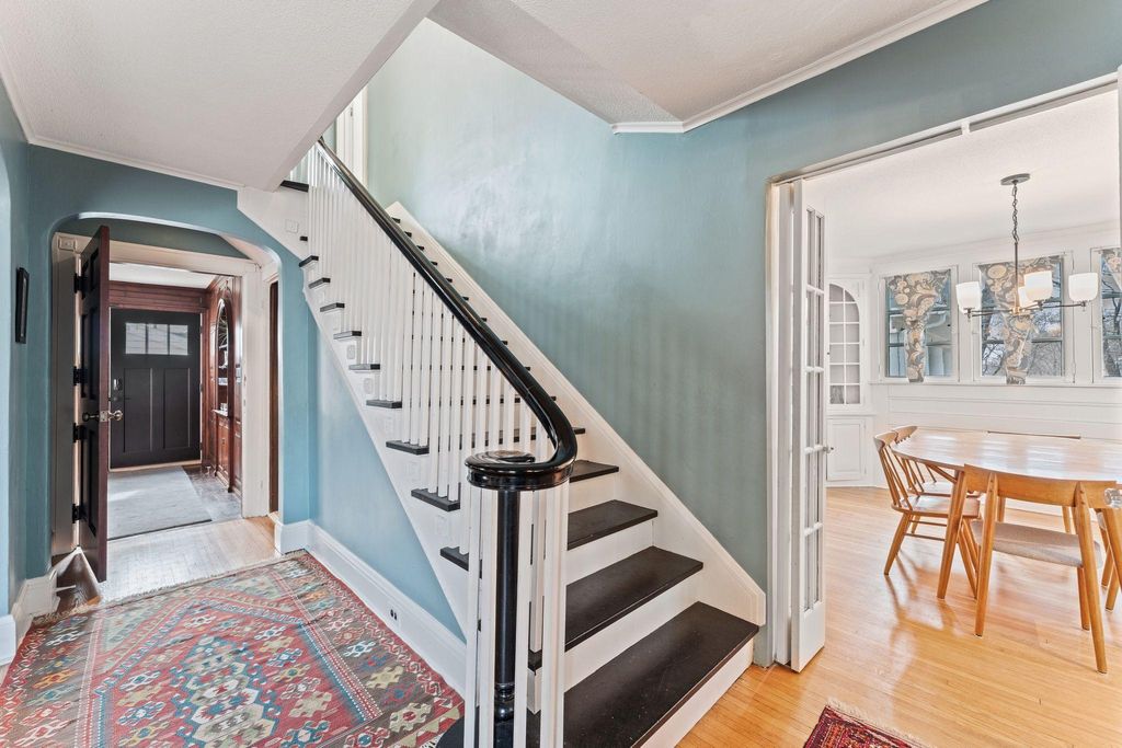 Photo of 331 Ridgewood Avenue, Minneapolis, MN 55403 (MLS # 7036165)