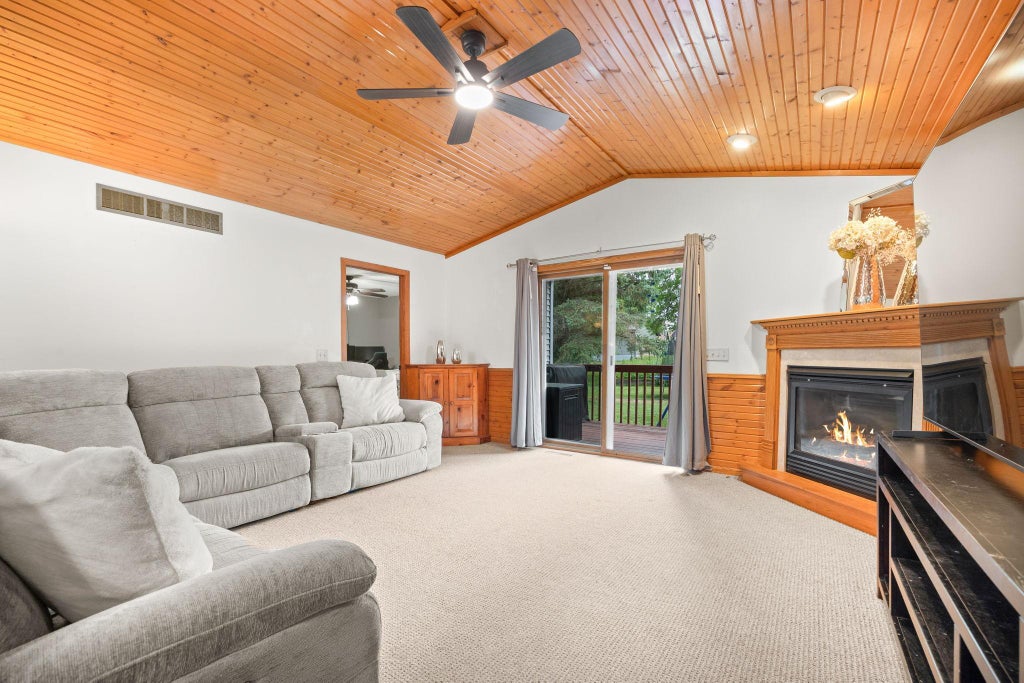 Photo of 504 E Elmwood Street, Arlington, MN 55307 (MLS # 7136194)