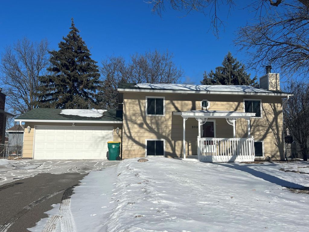 Photo of 8108 N College Park Drive, Brooklyn Park, MN 55445 (MLS # 7014611)