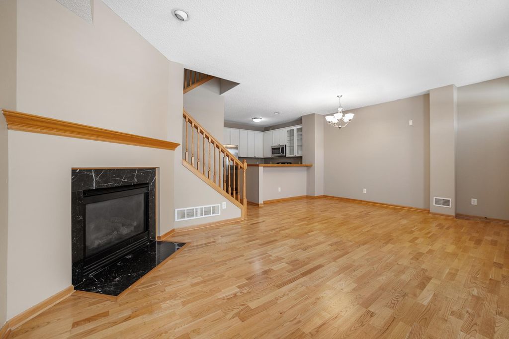 Photo of 7601 11th Street N, Oakdale, MN 55128 (MLS # 6824270)