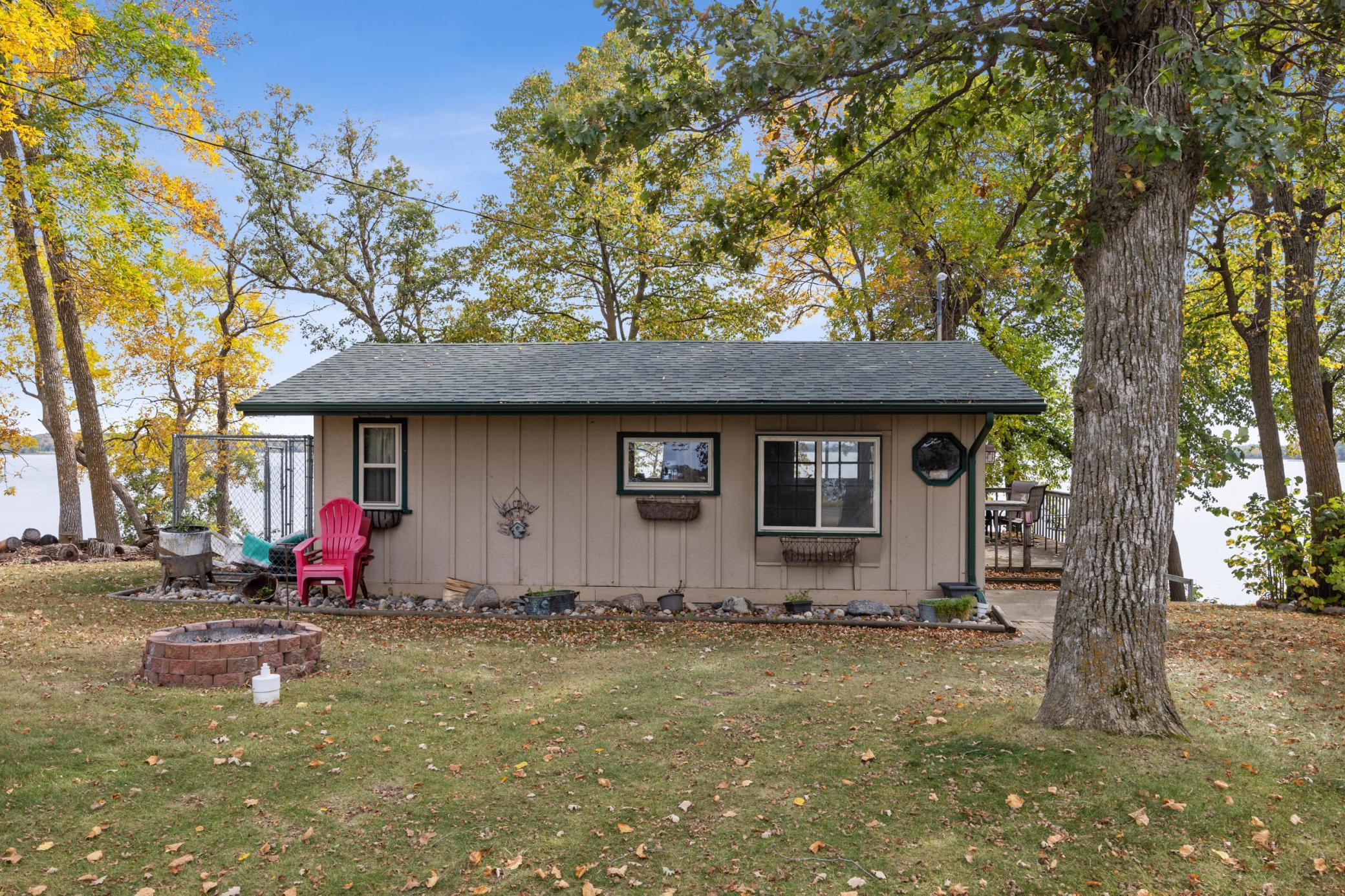 24265 Woodland Lane
