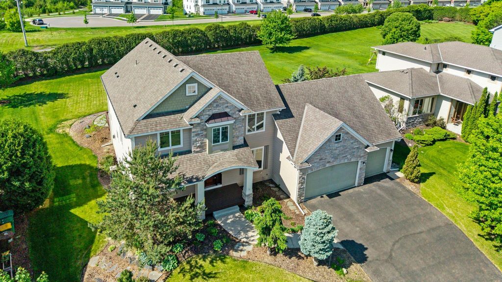 Photo of 1634 Isabella Parkway, Chaska, MN 55318 (MLS # 7081778)