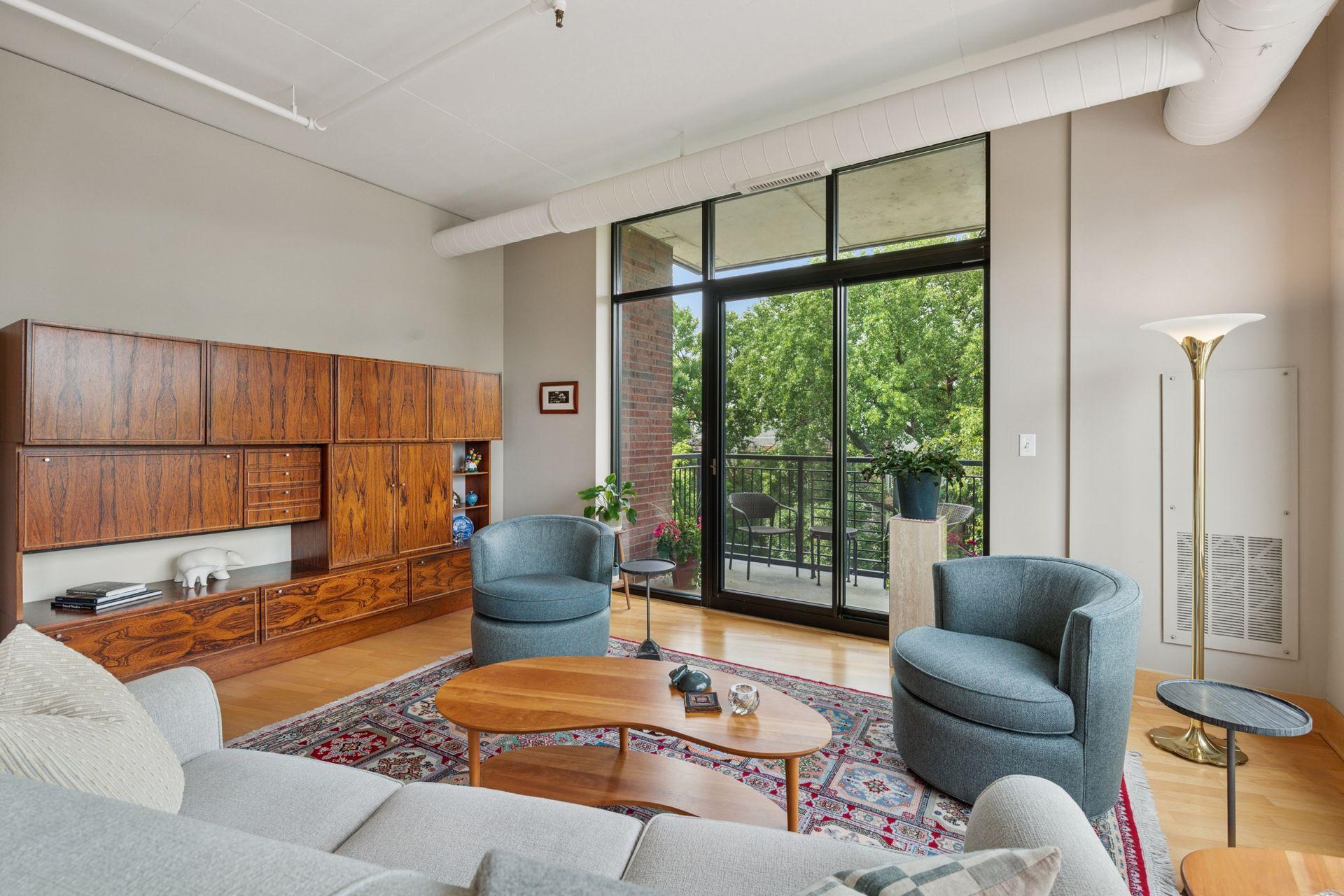 150 2nd Street NE B302