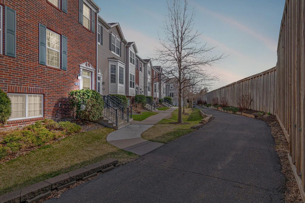 Photo of 4108 Parker Trail, Robbinsdale, MN 55422 (MLS # 7111071)