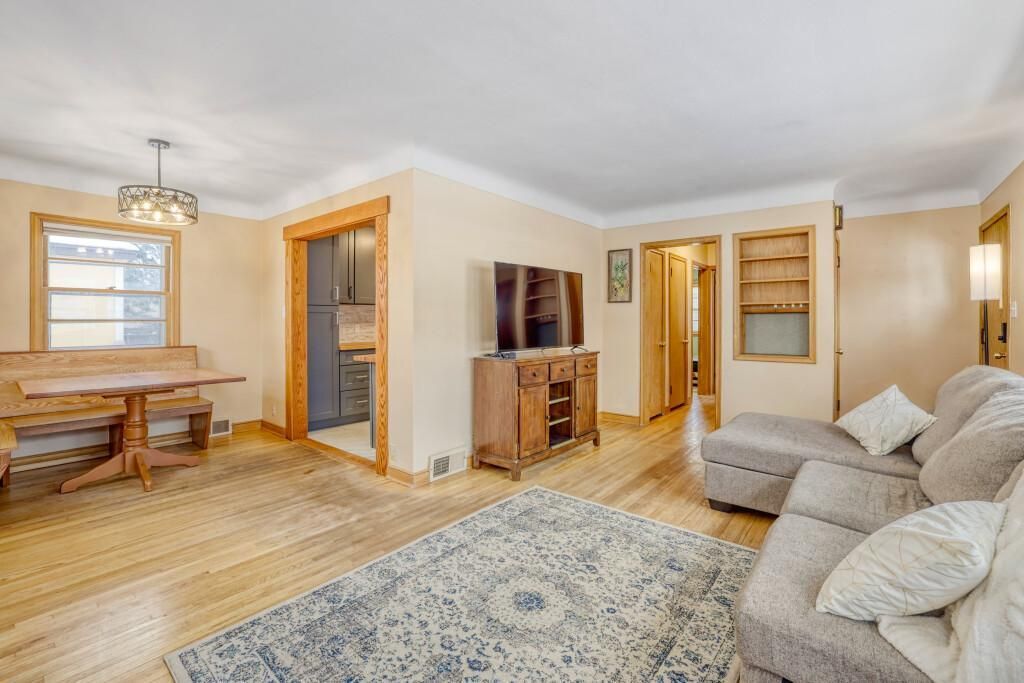 Photo of 1406 Schletti Street, Saint Paul, MN 55117 (MLS # 6816526)