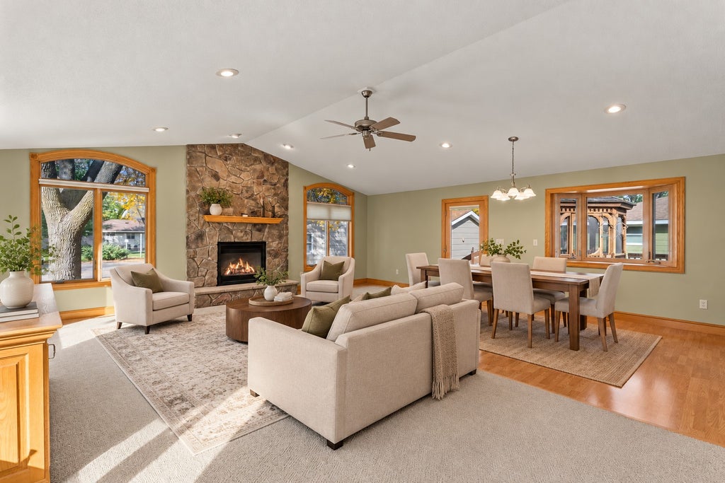 Photo of 926 Atwood Street S, Shakopee, MN 55379 (MLS # 7154380)