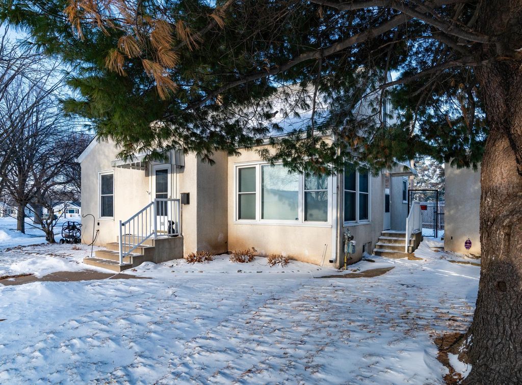 Photo of 155 Conver Street, West Saint Paul, MN 55118 (MLS # 6821242)