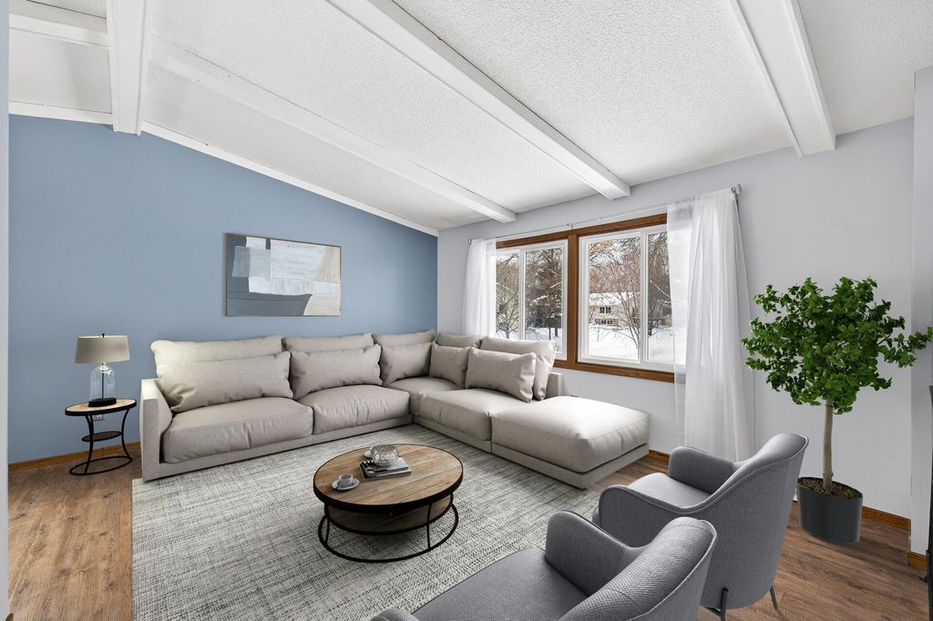 Photo of 917 94th Avenue NE, Blaine, MN 55434 (MLS # 6821461)