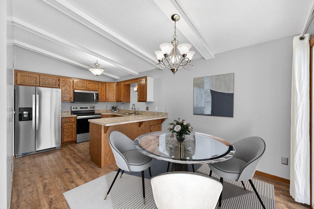 Photo of 917 94th Avenue NE, Blaine, MN 55434 (MLS # 6821461)