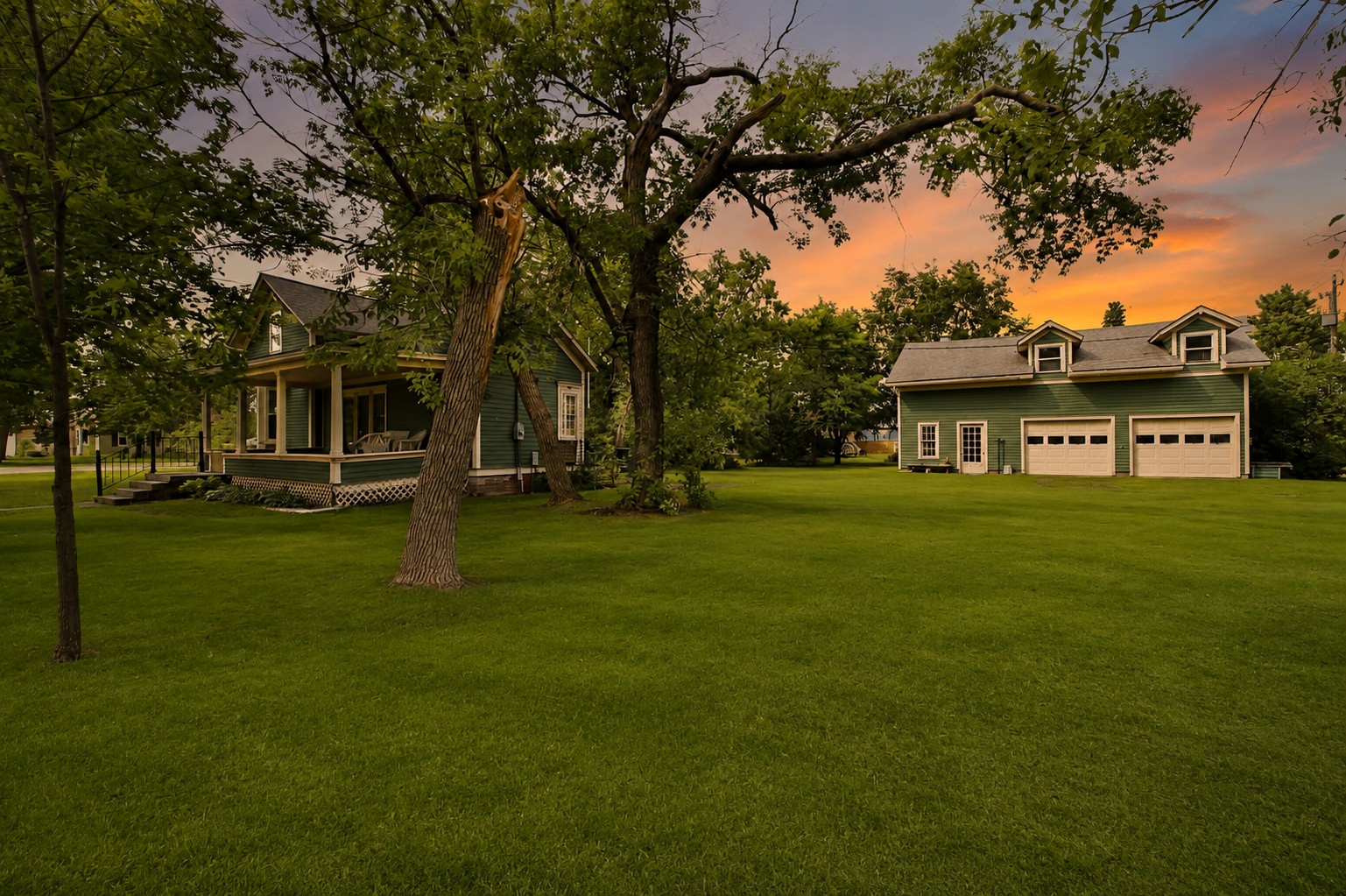14 3rd Avenue SW