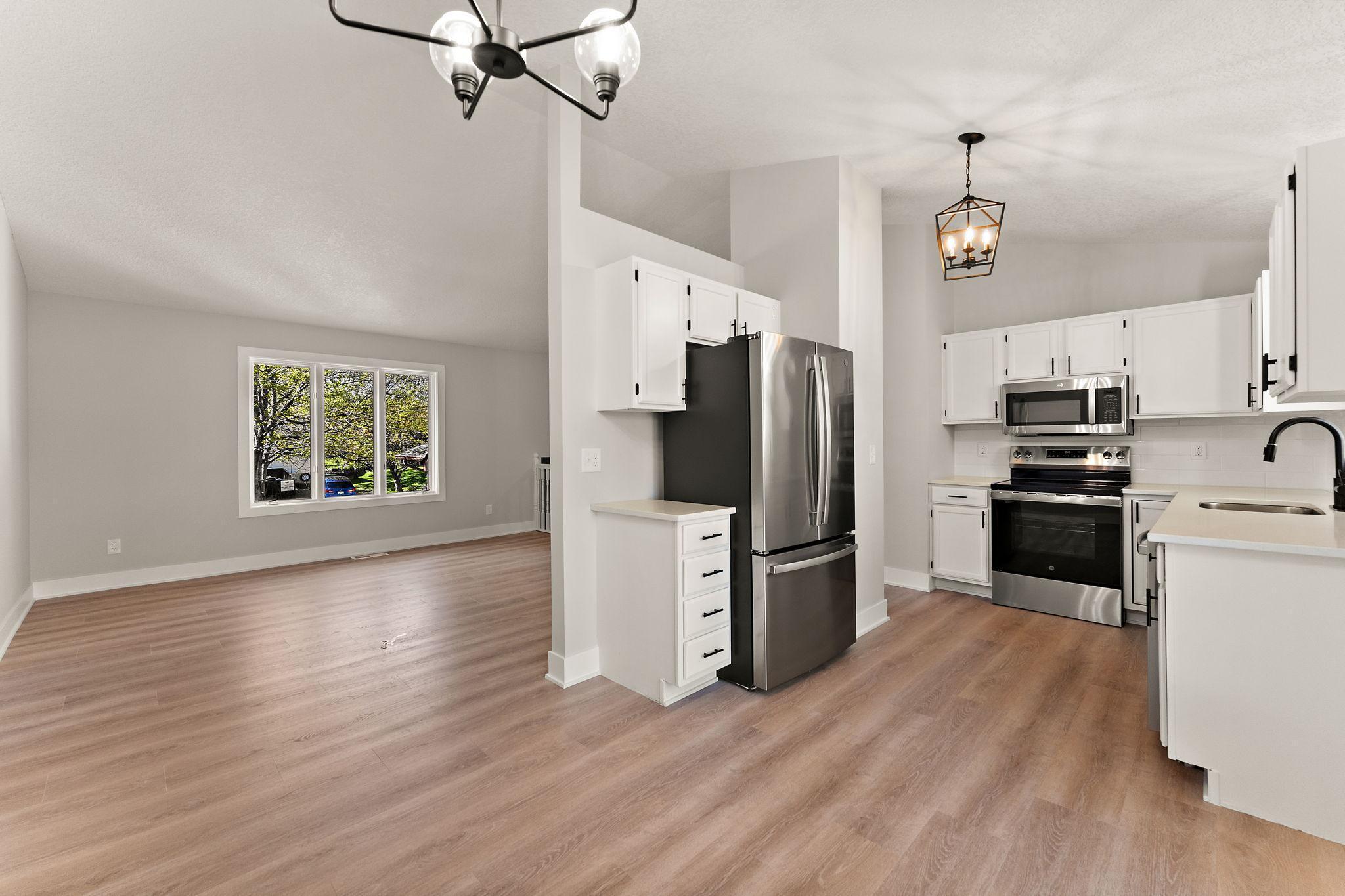 10630 166th Street W
