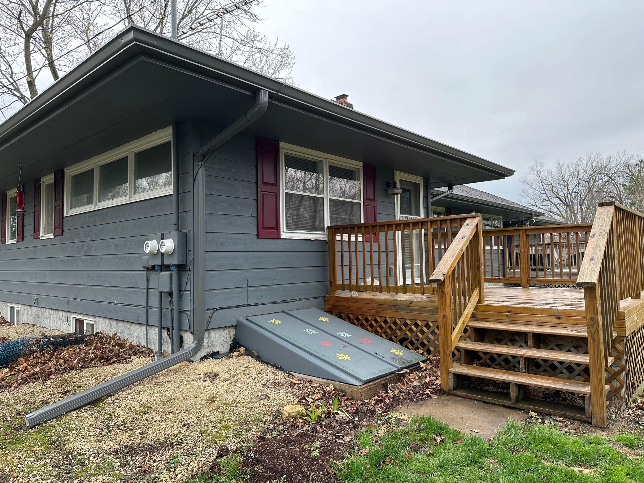 332 E Pleasant Avenue