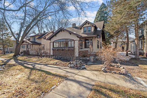 Photo of 416 Hassan Street SE, Hutchinson, MN 55350 (MLS # 7024838)