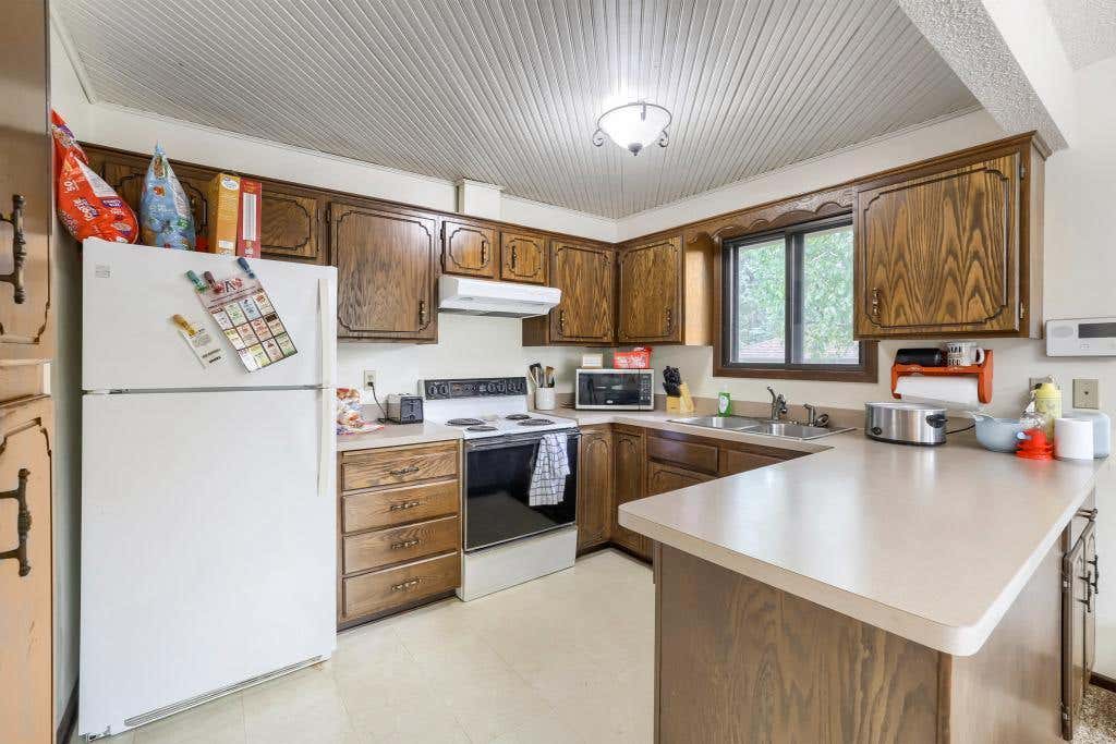 Photo of 5326 Knox Avenue N, Brooklyn Center, MN 55430 (MLS # 7131897)