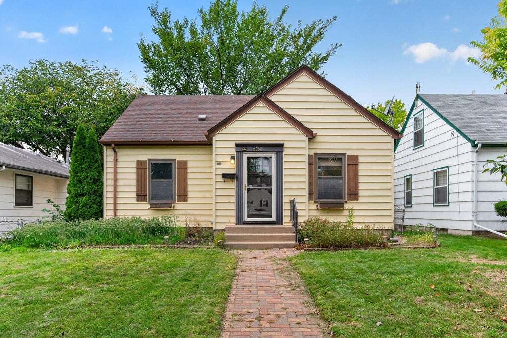Photo of 5740 22nd Avenue S, Minneapolis, MN 55417 (MLS # 7141038)