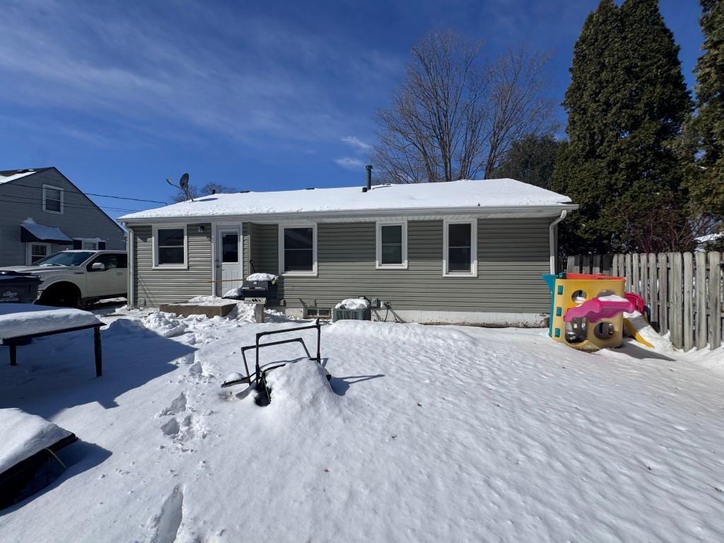 421 Jefferson Avenue S