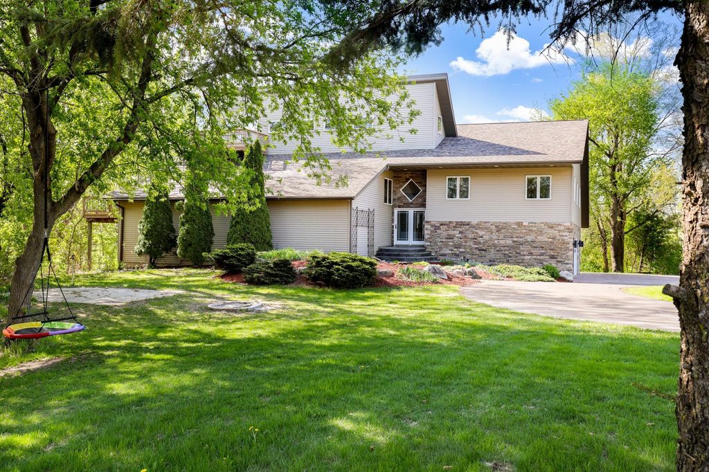 Photo of 25451 Dakota Avenue, Elko New Market, MN 55020 (MLS # 7037562)