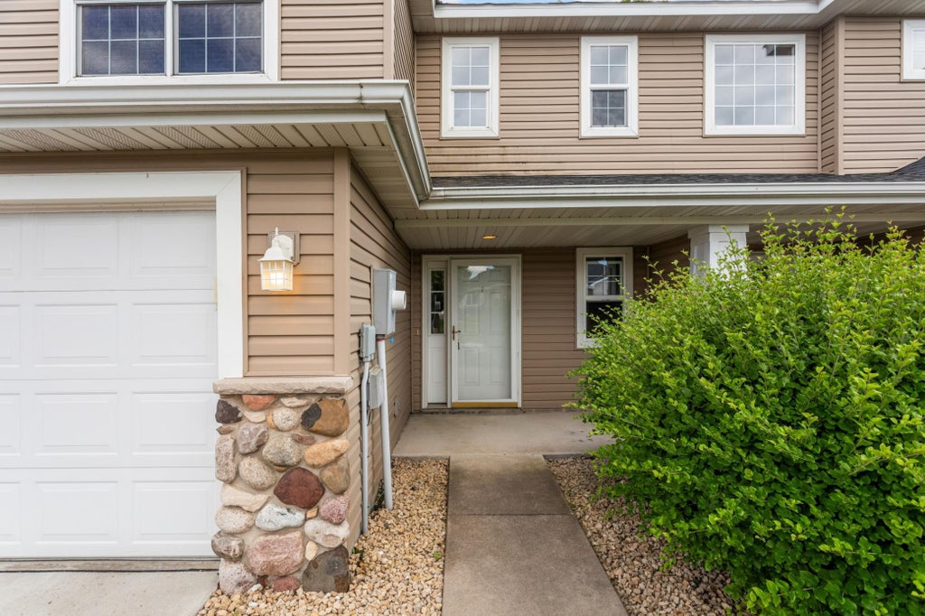 Photo of 10487 64th Way, Albertville, MN 55301 (MLS # 7120398)