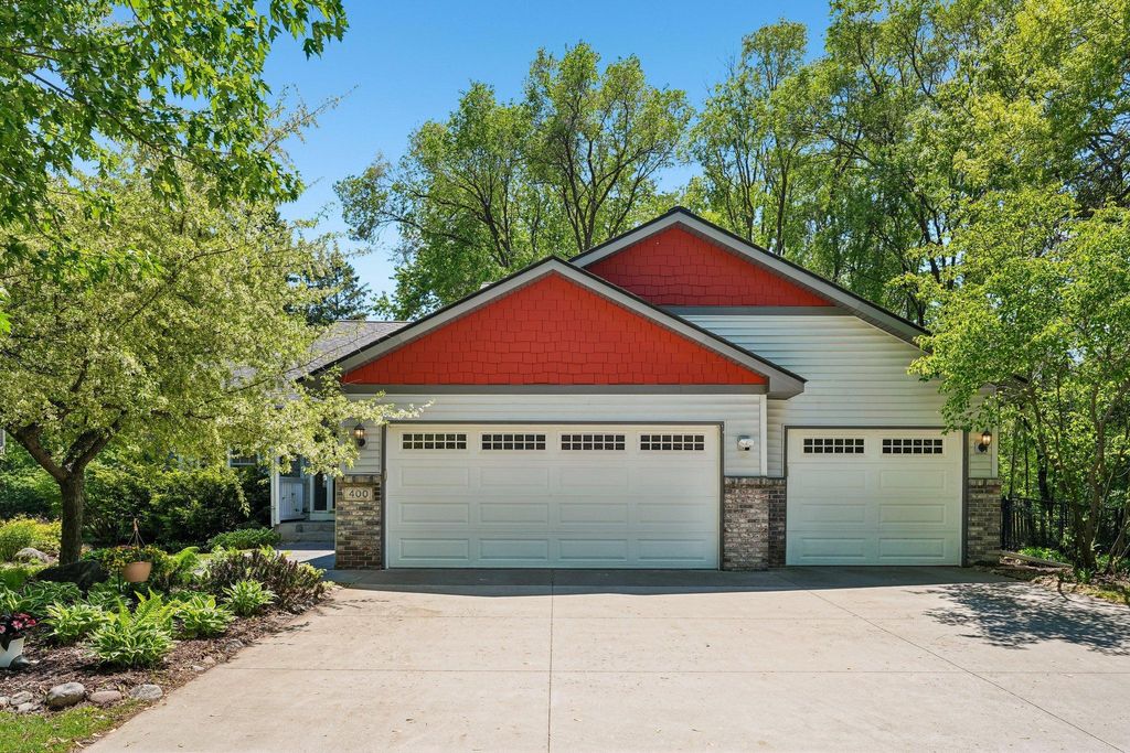Photo of 400 Coyote Trail, Circle Pines, MN 55014 (MLS # 7079590)