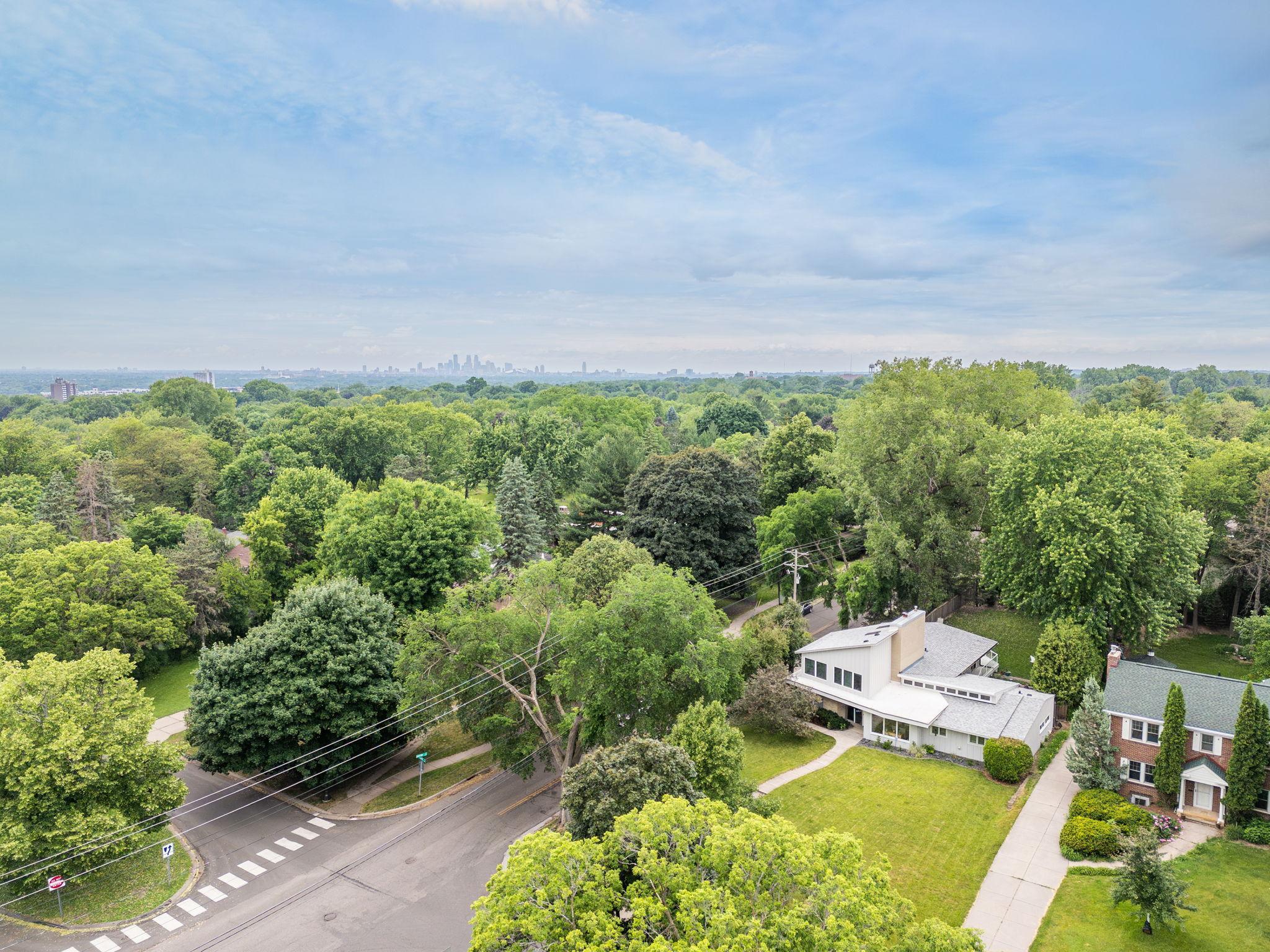2191 Edgcumbe Road