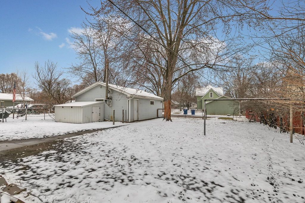 Photo of 423 15th Avenue N, Saint Cloud, MN 56303 (MLS # 7047866)