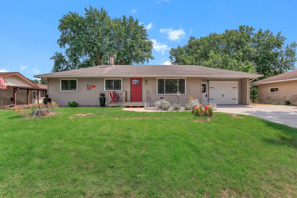 Photo of 1821 Maple Street, Hastings, MN 55033 (MLS # 7129707)