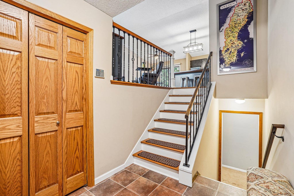 Photo of 4258 Valley Forge Place, Eagan, MN 55123 (MLS # 7095451)