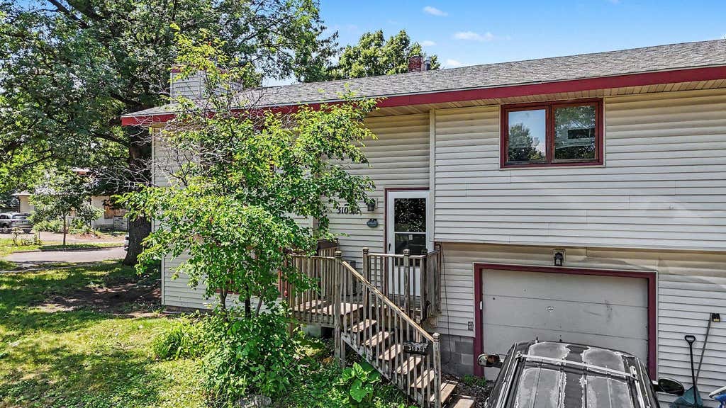 Photo of 3103 Colfax Avenue N, Minneapolis, MN 55411 (MLS # 7099280)