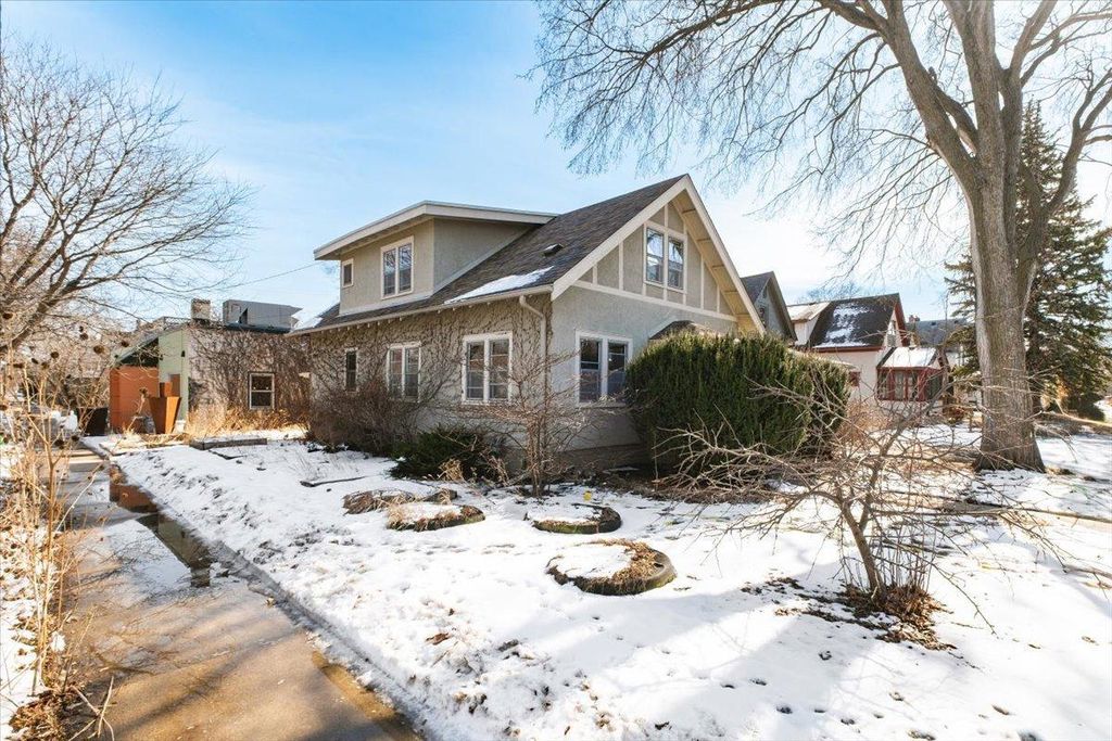 Photo of 2501 33rd Avenue S, Minneapolis, MN 55406 (MLS # 7026225)