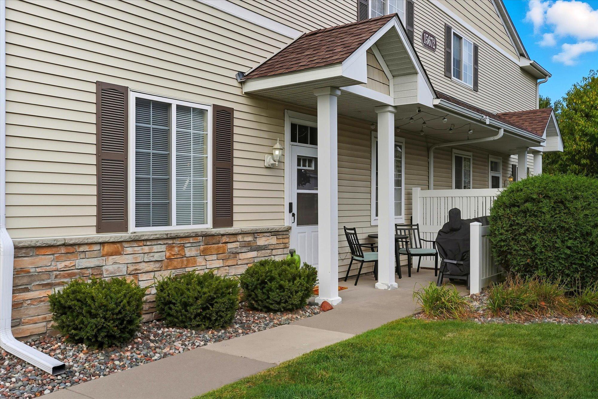 15672 Emerald Drive N 1