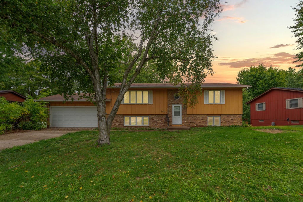 Photo of 1513 Eisenhower Court, Northfield, MN 55057 (MLS # 7149167)