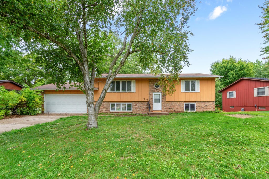 Photo of 1513 Eisenhower Court, Northfield, MN 55057 (MLS # 7149167)