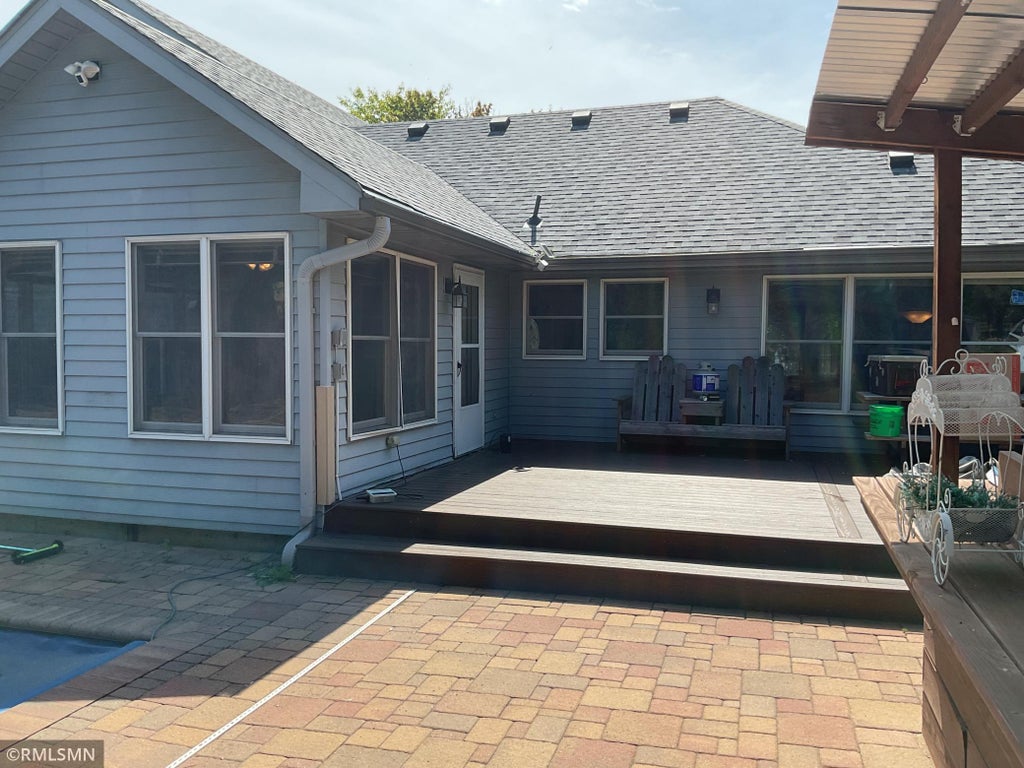 Photo of 2145 14th Avenue E, North Saint Paul, MN 55109 (MLS # 7136535)