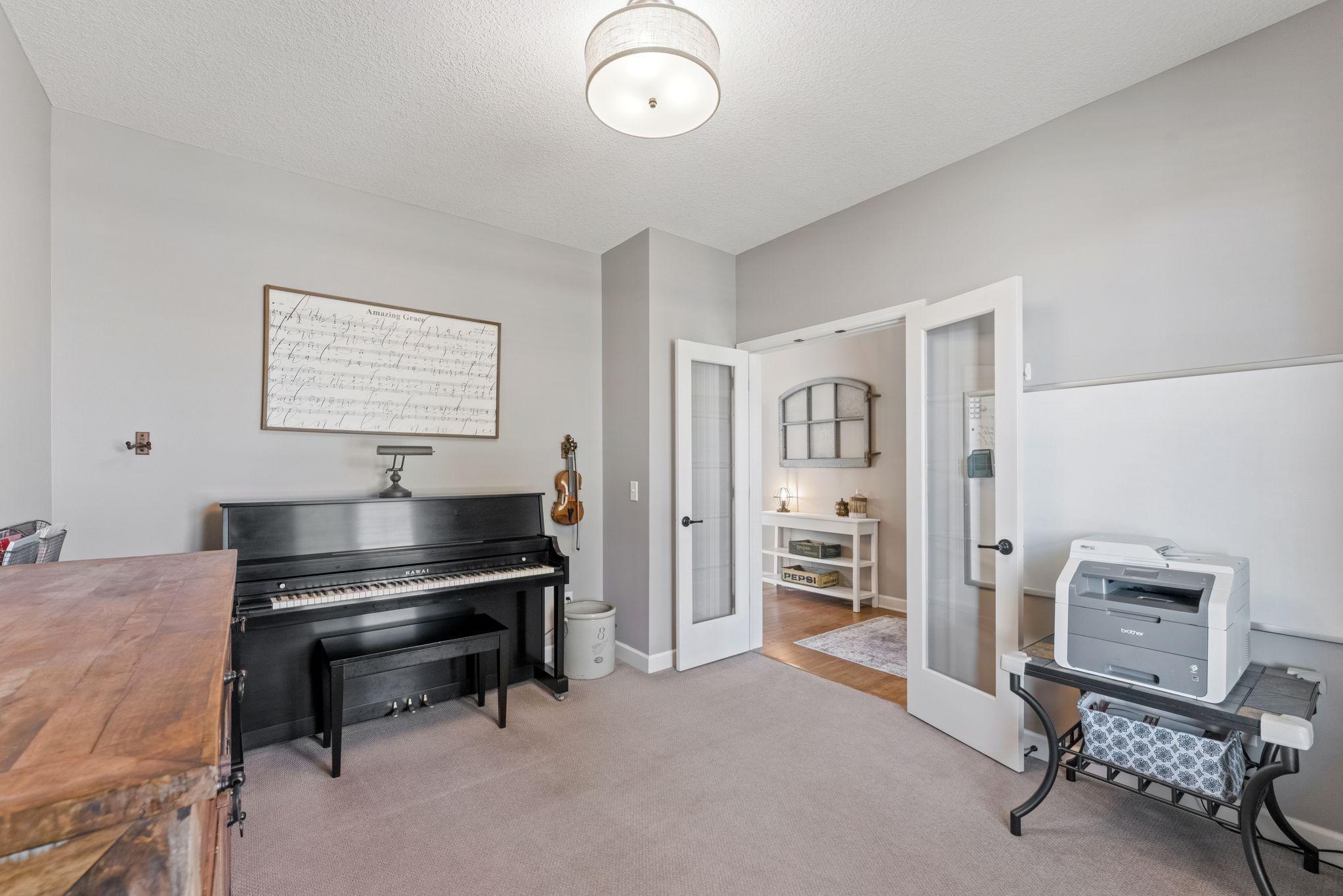 19335 Indora Trail