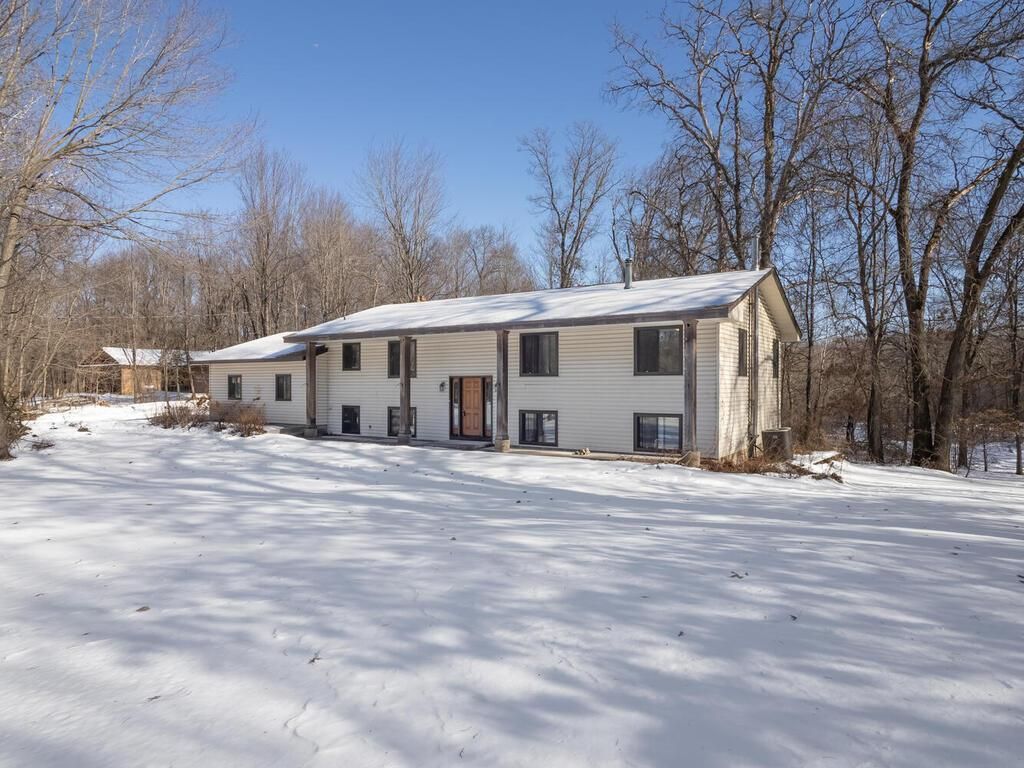 Photo of 22525 Linnet Street NW, Bethel, MN 55005 (MLS # 7010362)