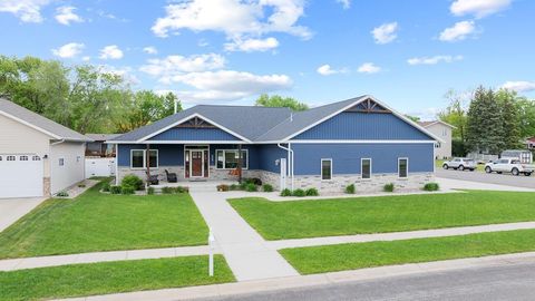Photo of 600 Elizabeth Street, Marshall, MN 56258 (MLS # 7075875)